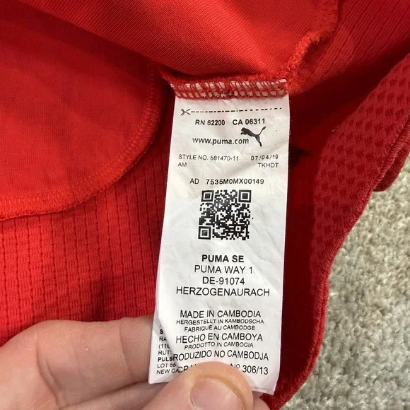 Puma Crewneck Sweatshirt XXL Red Athletic Training Pullover Textured Mesh Panels - Picture 4 of 9